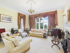 Sitting room with feature windows- click for photo gallery